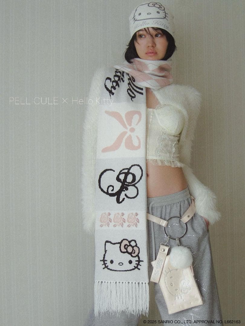 新品 PELLICULE HELLOKITTY hug knit muffler