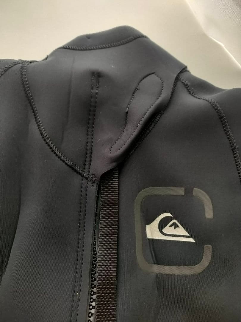 【再値下げ！】Quiksilver　スプリングウェットスーツ　MLサイズ
