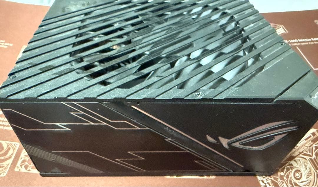 動作品 ASUS ROG THOR 1200W PLATINUM 電源ユニット
