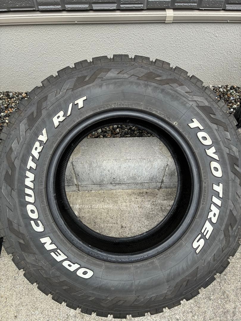 タイヤ・ホイール LT285/70R17 TOYOTIRES OPEN COUNTRY R/T