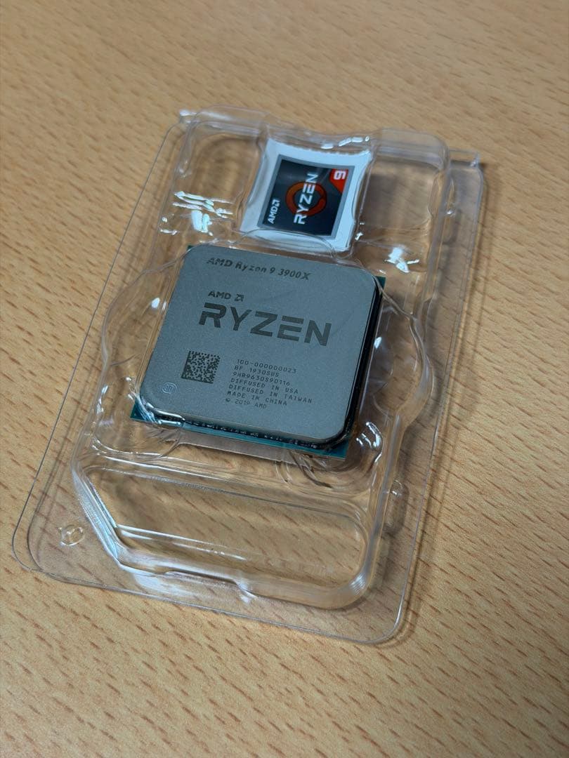 AMD Ryzen 9 3900X CPU / クーラー同梱