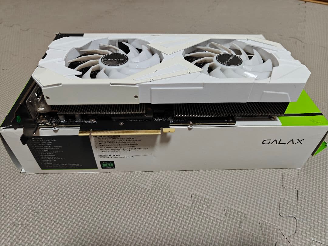 Galakuro RTX 3070 Ti 8GB ホワイト