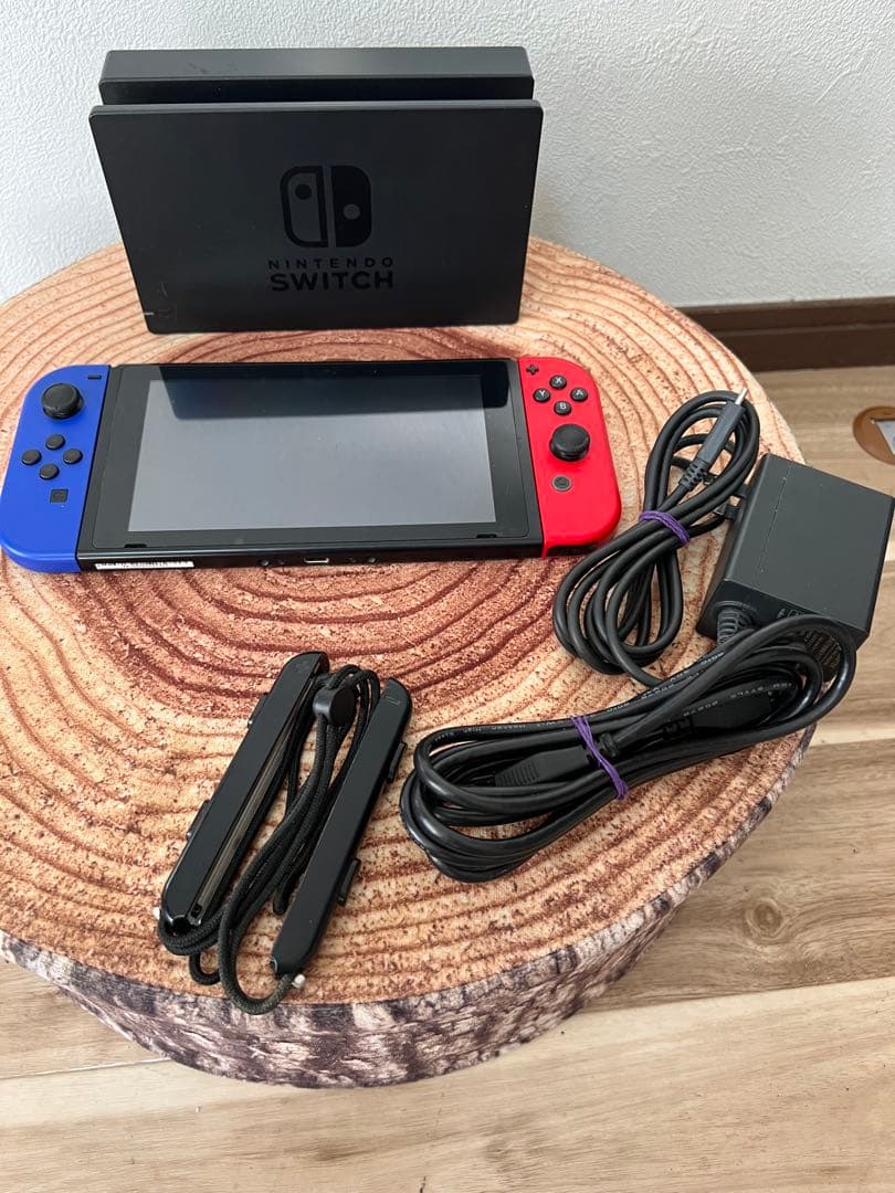 Nintendo Switch ニンテンドースイッチ本体ブルー/レッド箱無し