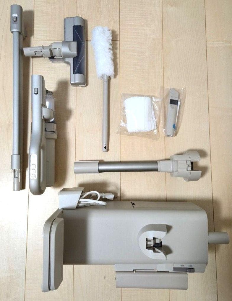 アイリスオーヤマ 充電式スティッククリーナー ゴミ回収ドック付き