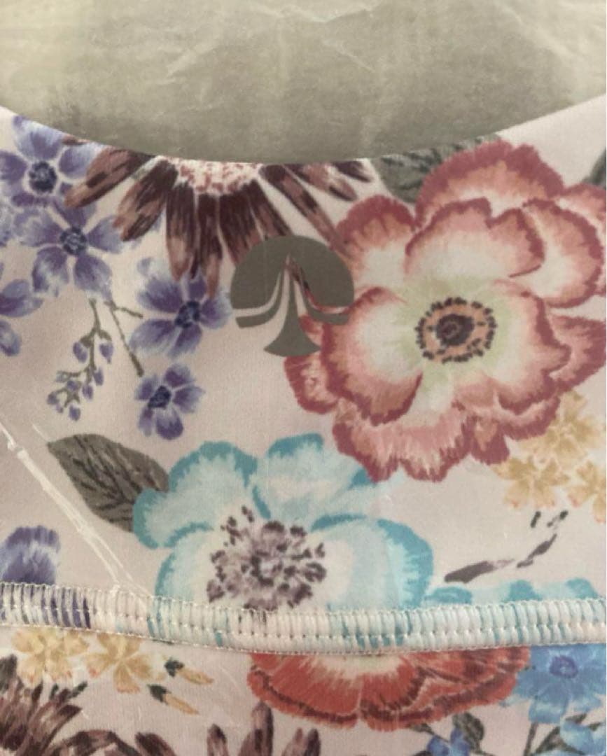 SUKALA LAVA リントスル　エンブロイダリーブラトップ　 マルチピンクL