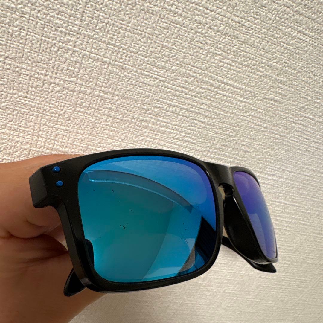 OAKLEY HOLBROOK 偏光サングラス 青レンズ