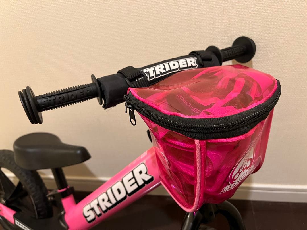 STRIDER バランスバイク ピンク 前カゴ付き