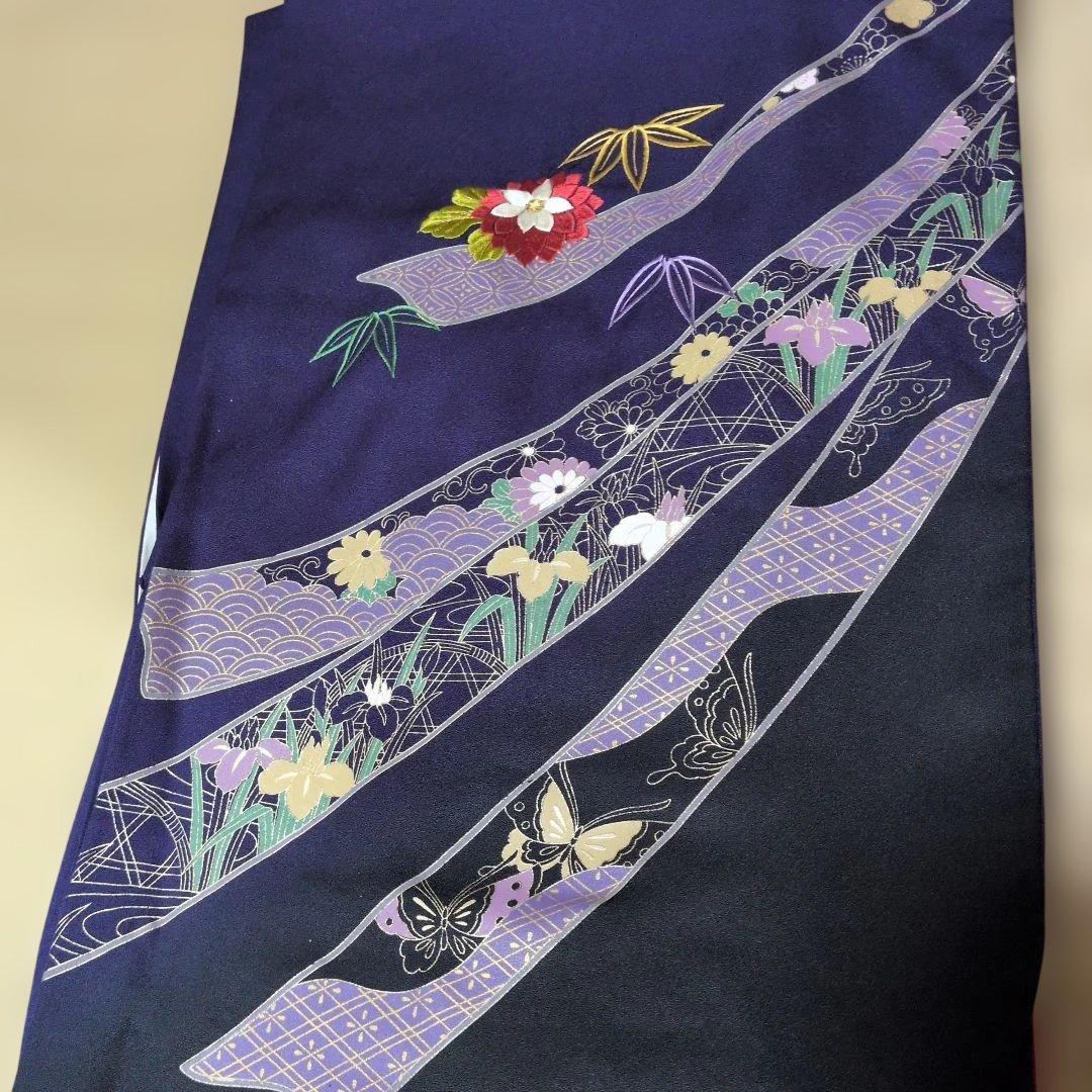 紫 花柄刺繍 振袖