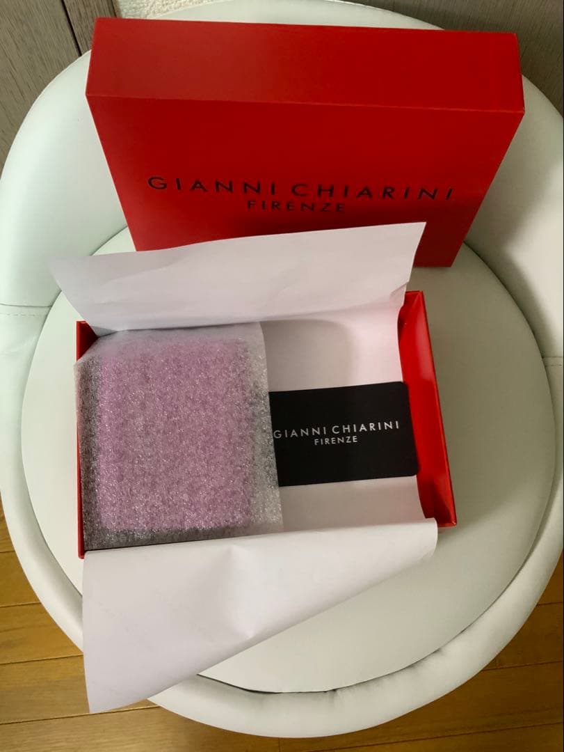 GIANNI CHIARINI VANITY PINK三つ折り財布新品、未使用
