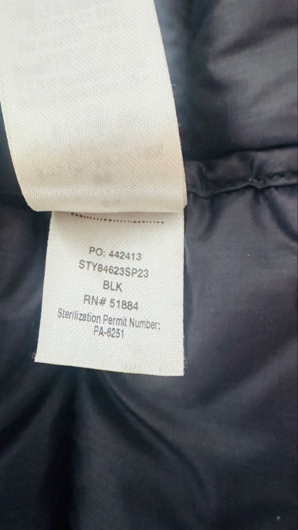 Patagonia ブラック ダウンベスト
