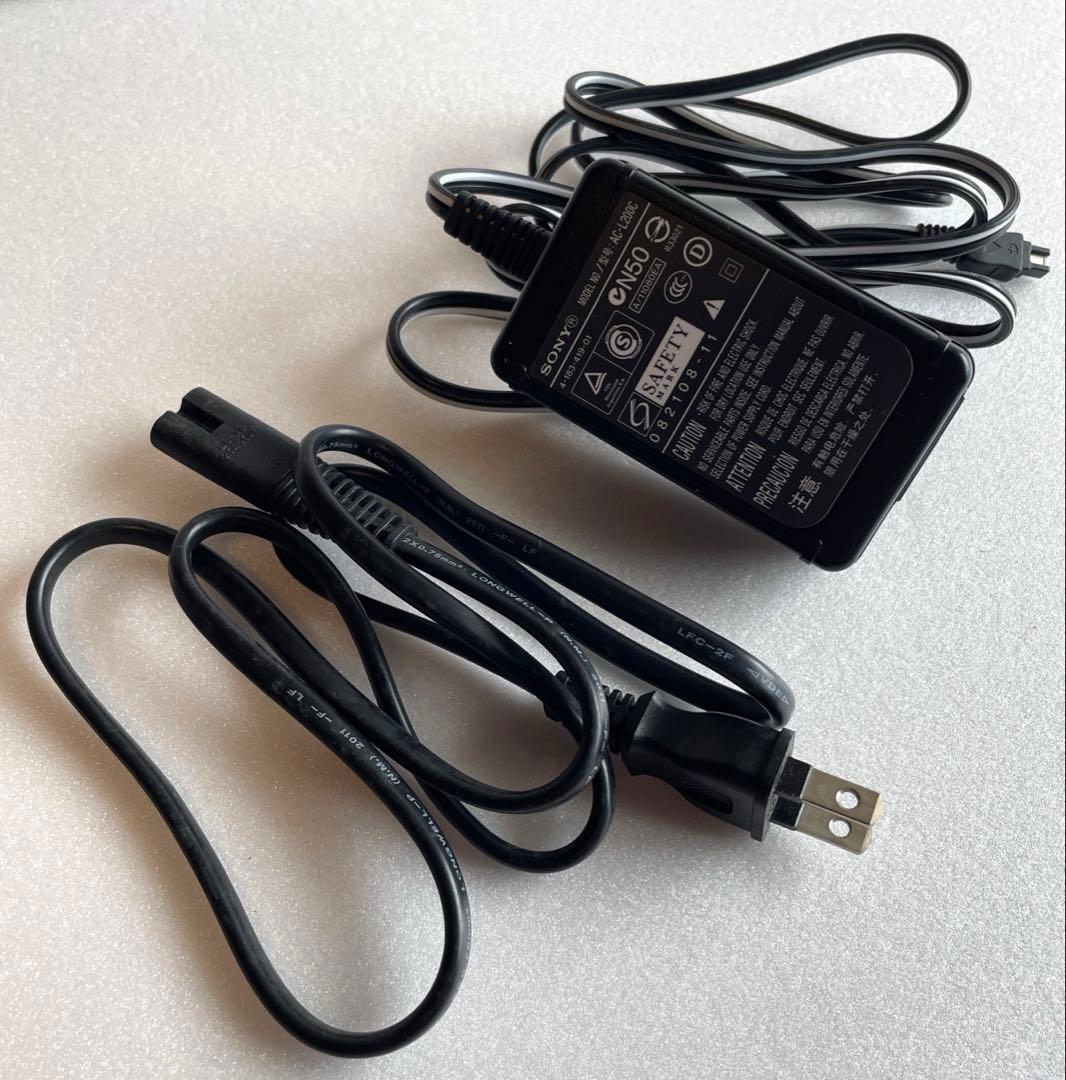 【即決OK】ソニー HDR-CX560V 動作良品 付属品完備・元箱付・64GB