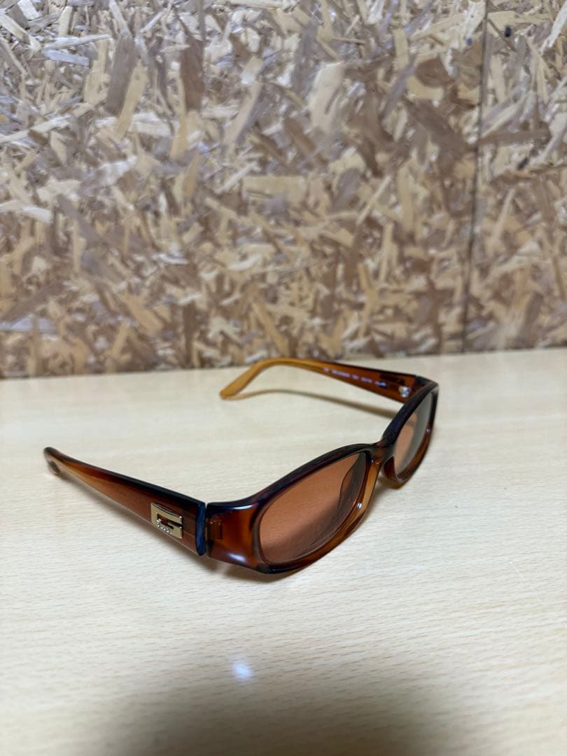 GUCCI サングラス Gロゴ GG2456/S T8V ブラウン系