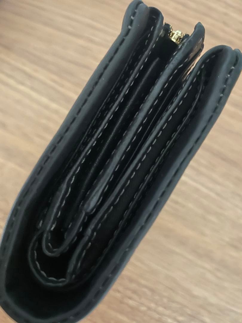 CINQ サンク 二つ折り財布　ブラック