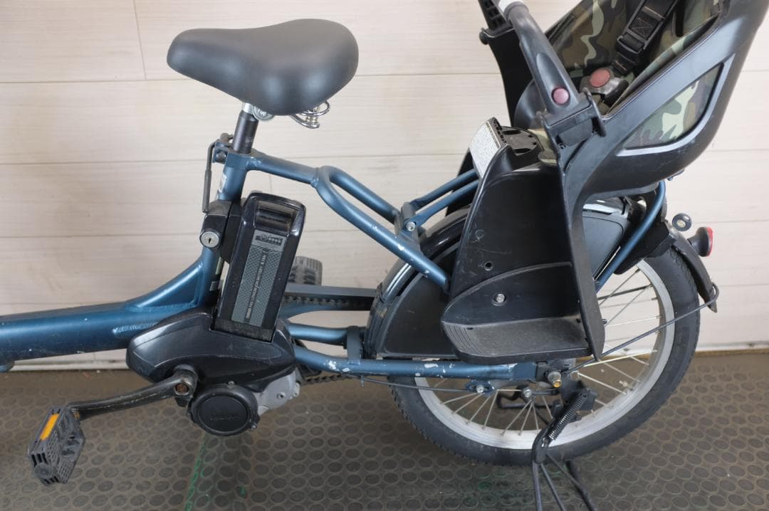 C*n様 BS　Bikke　20インチ3段　8.7Ah（4点灯）充電器あり