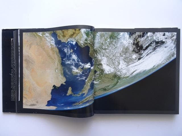 洋書◆惑星の写真集 本 宇宙 探査機 地球