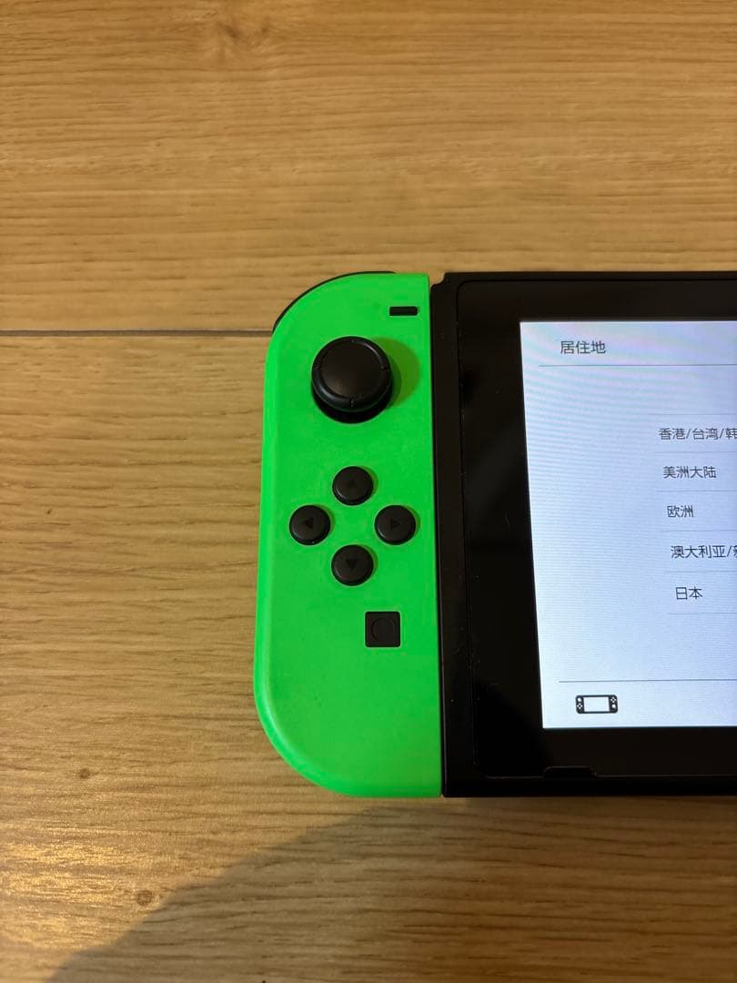 【週末限定値下げ】【美品】Nintendo Switch 本体 スプラトゥーン2