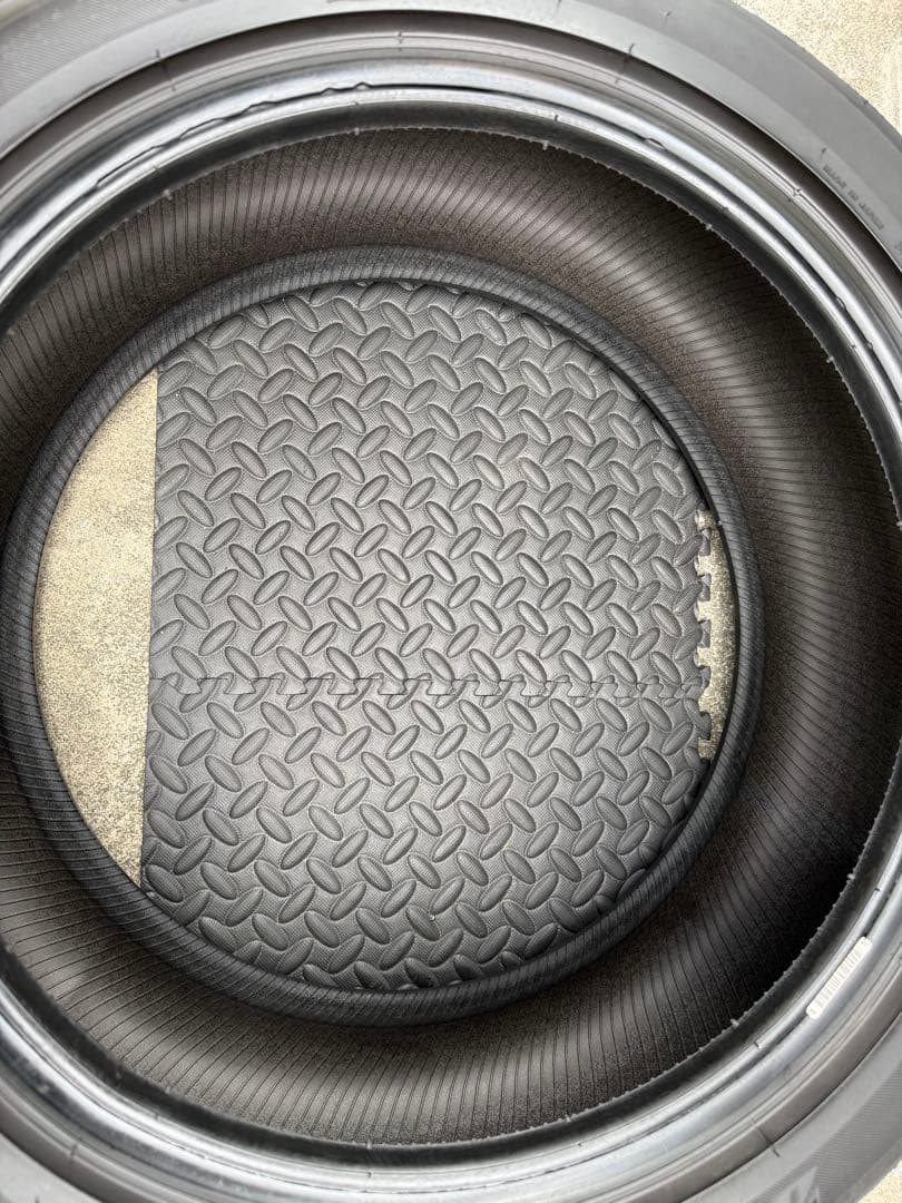 n*o様 売り切り　225/50R18 LUFT RV 2024年