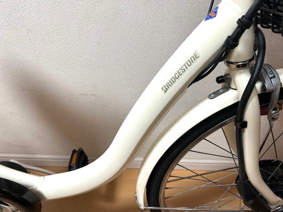 清掃員様用(送料込み) 電動自転車　ブリヂストン　フロンティア　前後タイヤ新品