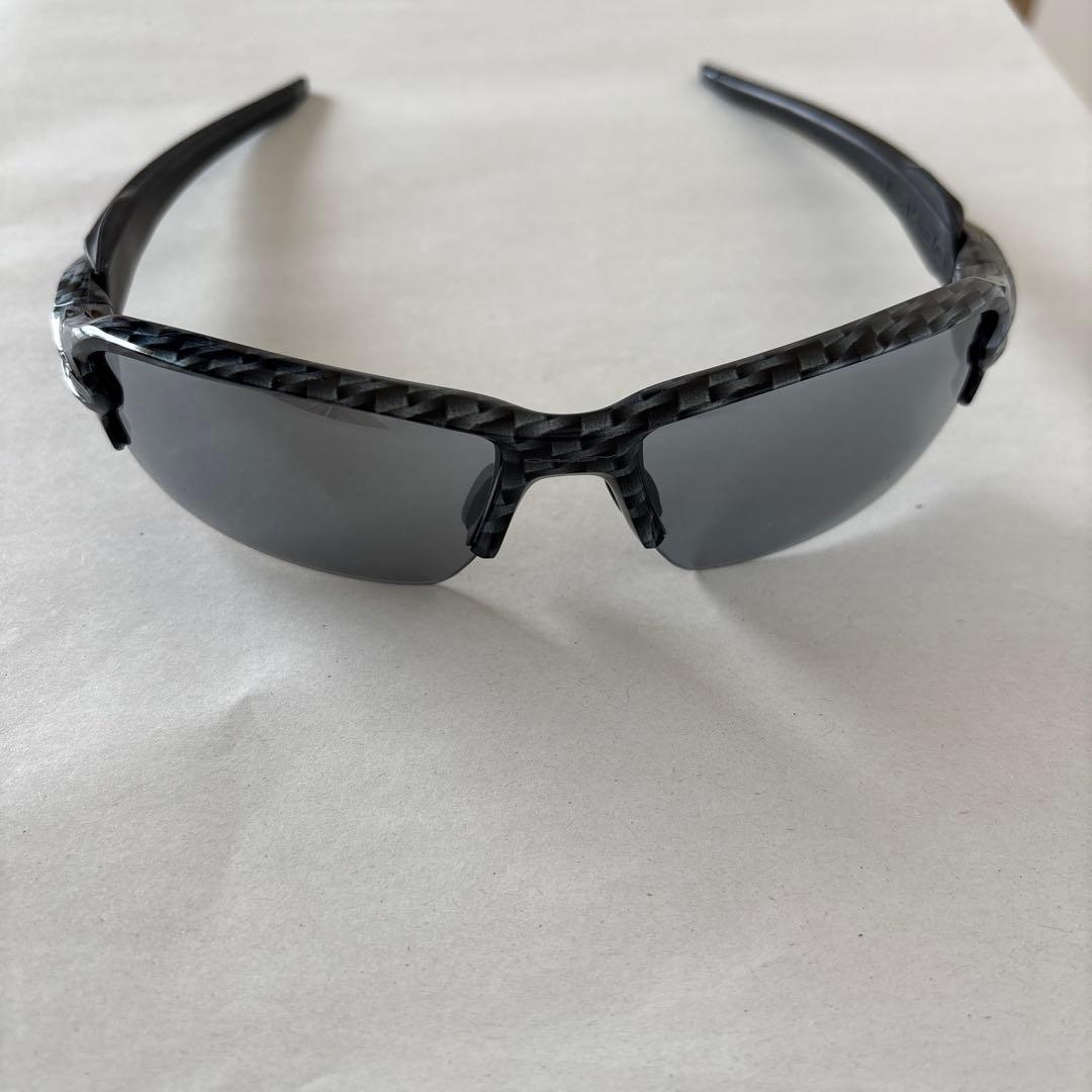 Oakley スポーツサングラス カーボン調
