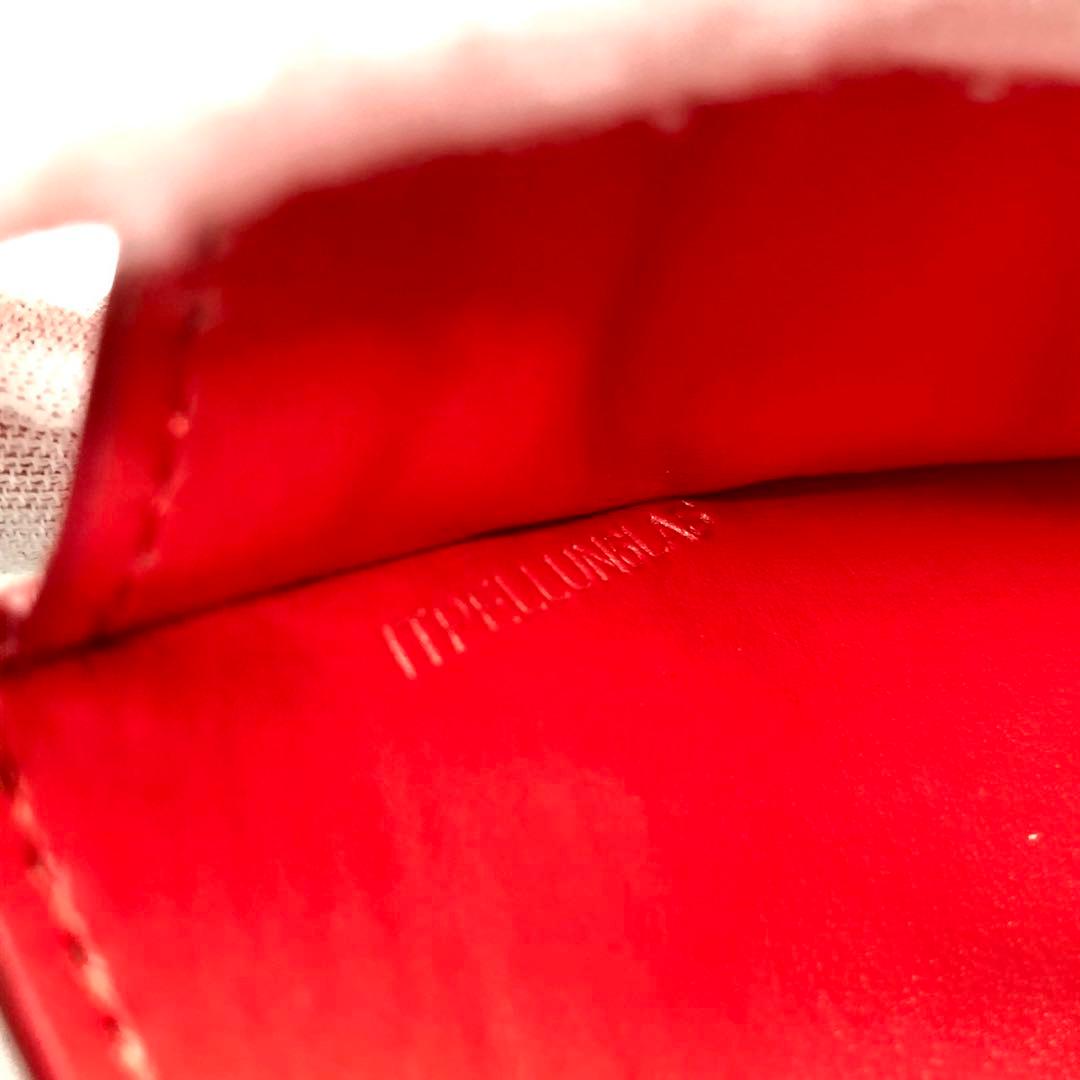 【美品】BURBERRY 3つ折り財布 TB ロゴ レザー レッド ゴールド