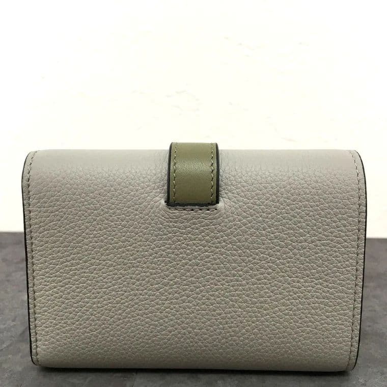 送料込み！ 未使用品 LOEWE バーティカルウォレットスモール 箱付き 378