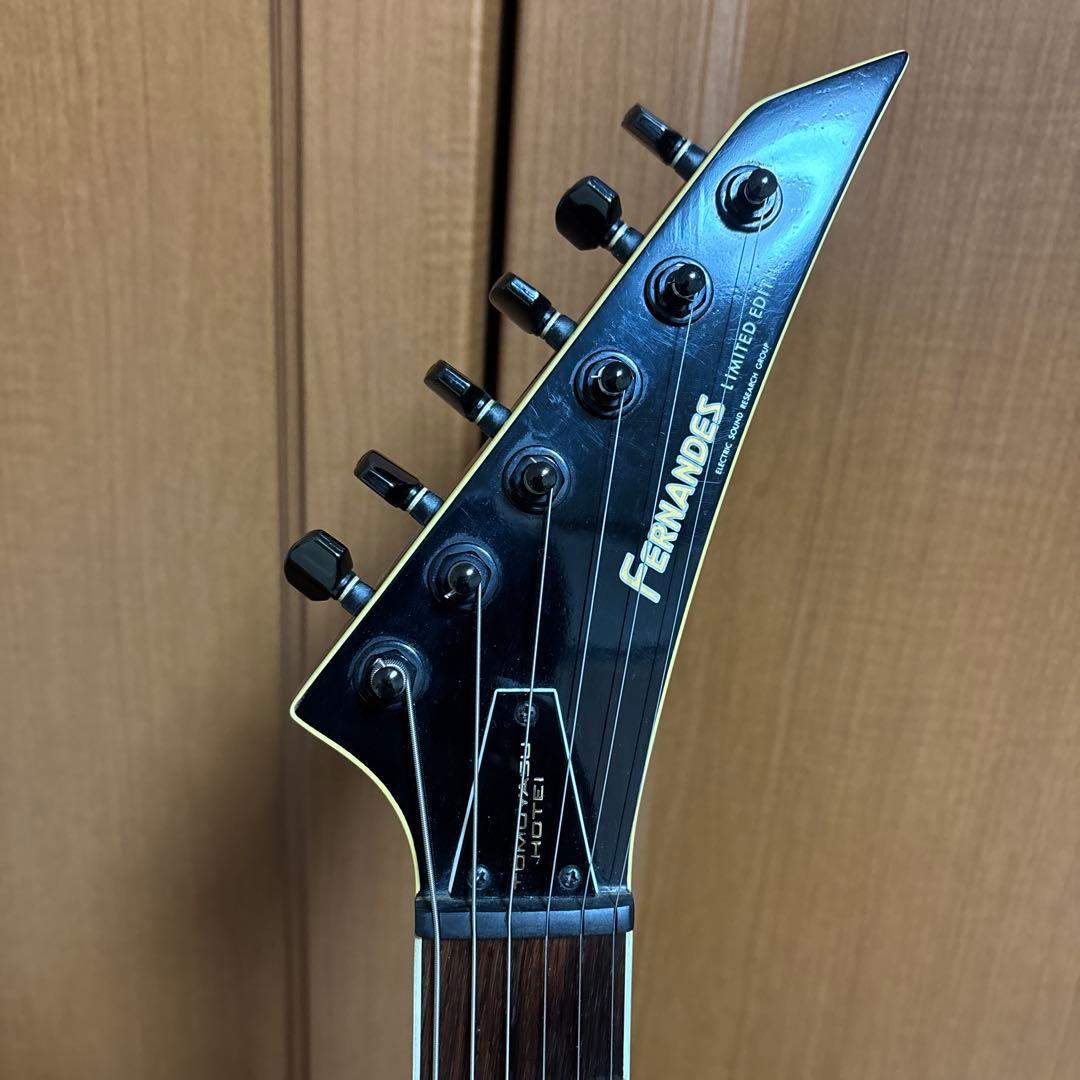 フェルナンデス　布袋モデル