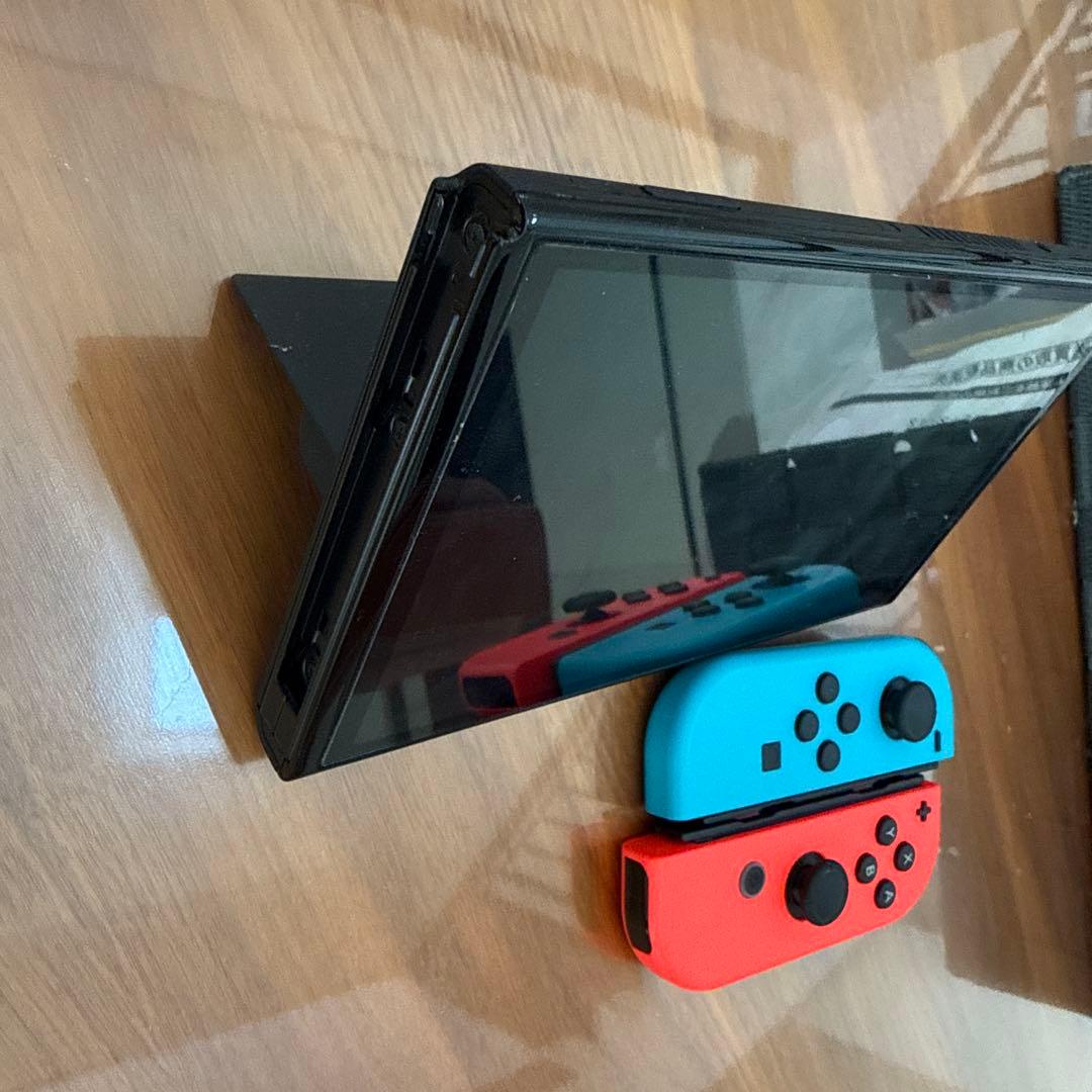 Nintendo Switch（有機ELモデル）本体 美 品