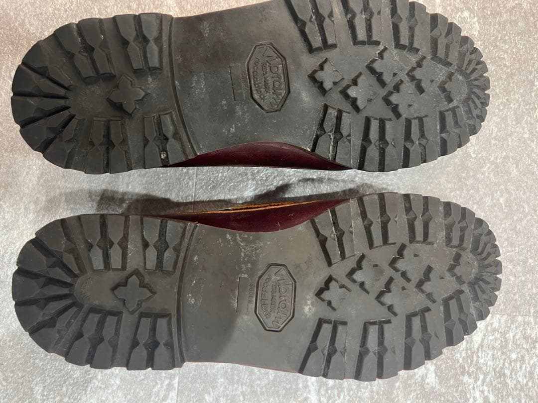 週末特価！ダナー D6900 バーガンディ US8.5 Vibramソール