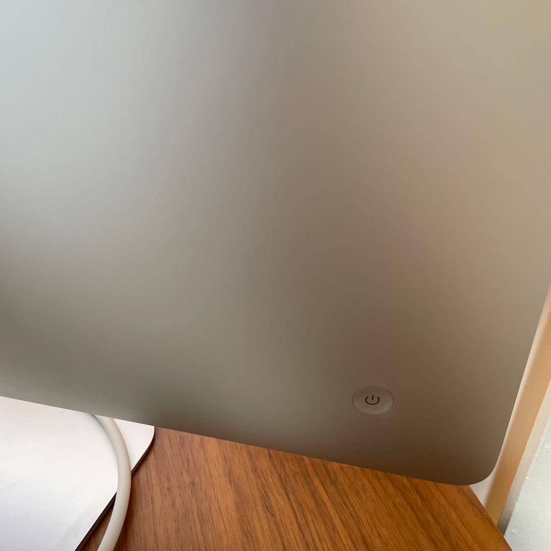 し*ん様 Retina 4K iMac 21.5 inch 2019