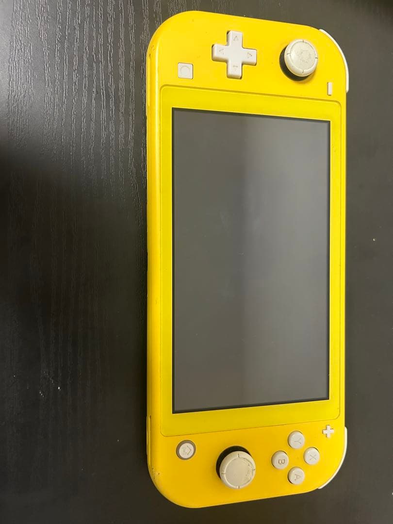 Nintendo Switch イエロー本体　（箱あり）