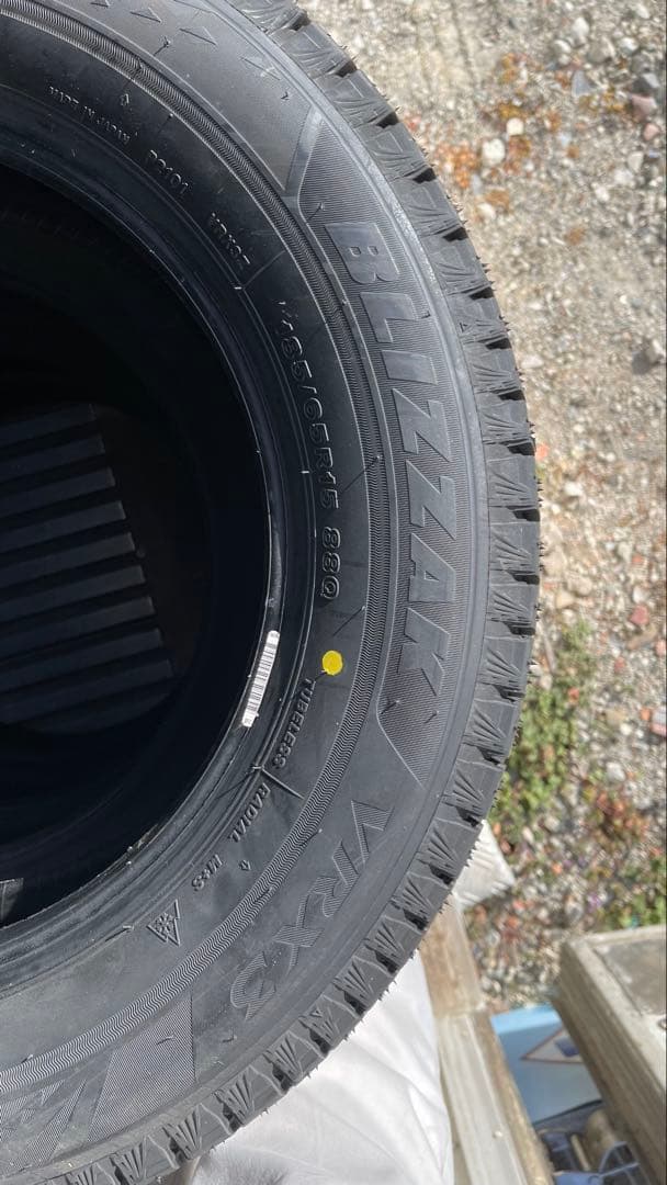 ヒ*シ様 2024年製造BRIDGESTONE BLIZZAK 185/65R1