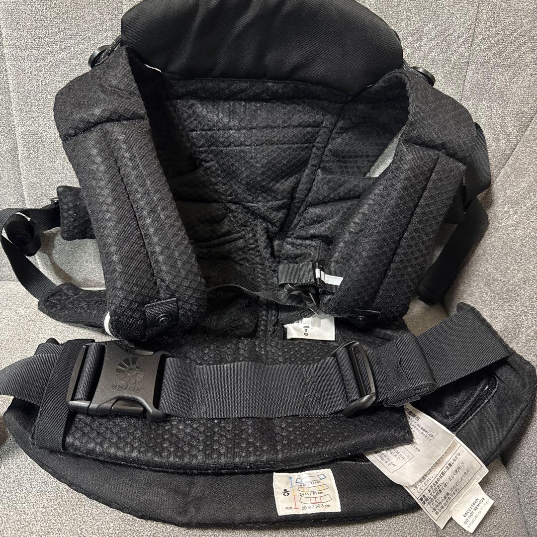 中古　エルゴ オムニブリーズ　ブラック