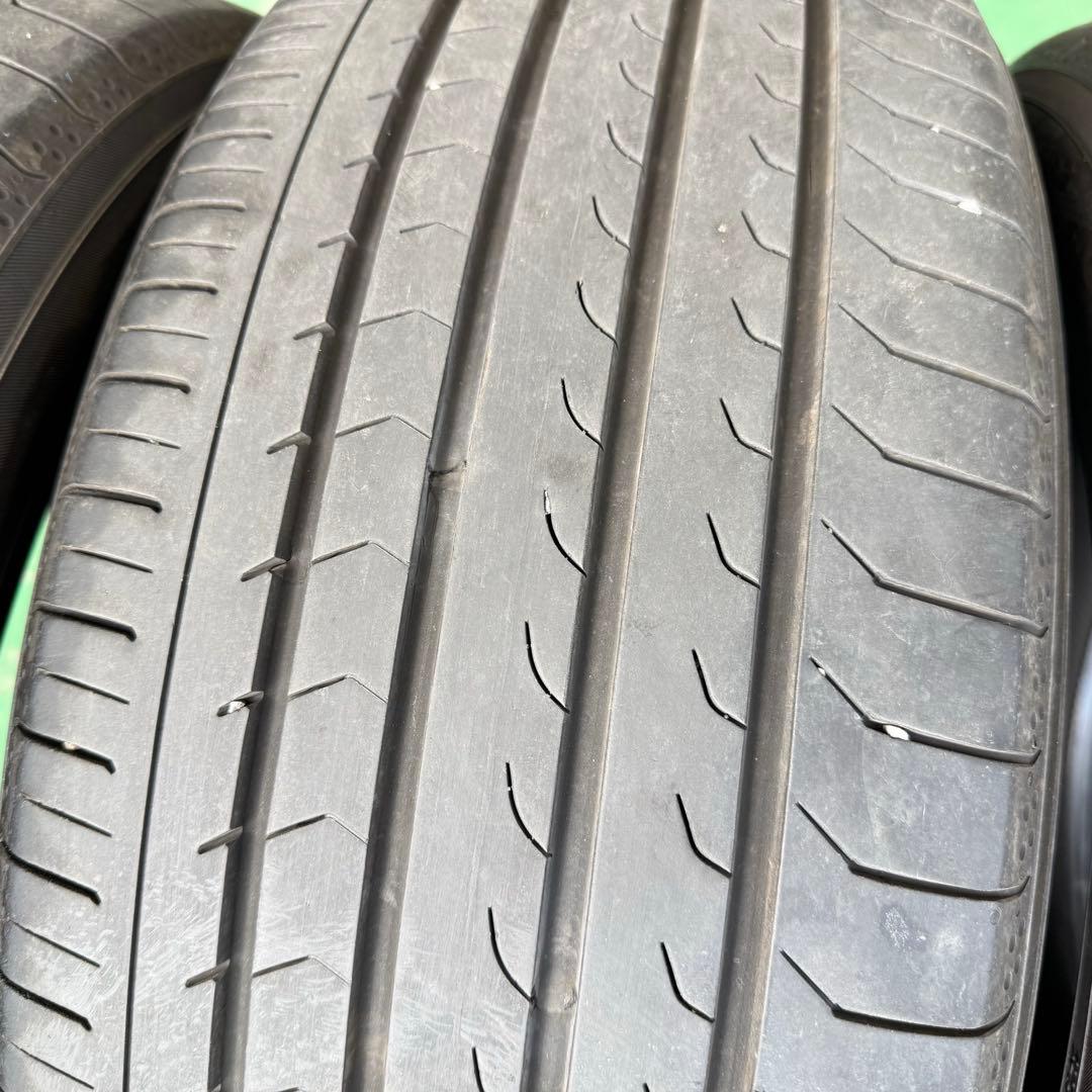 ヨコハマタイヤ ブルーアース RV03 225/50r18 2本①