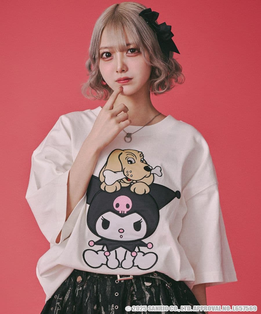 タグ付き【ガルフィー×クロミ】コラボ半袖刺繍T　白　オーバーサイズ　レア　希少