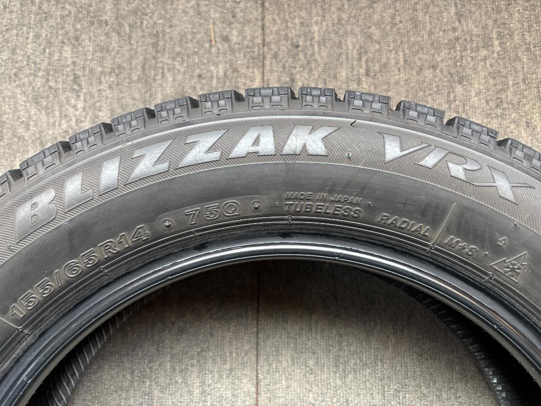 S-678【超バリ山】ブリヂストン BLIZZAK VRX！155/65R14！