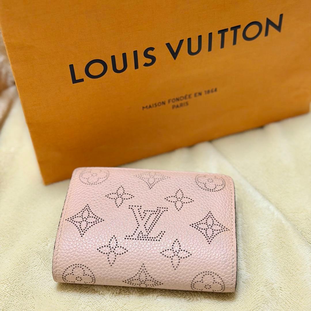 LOUIS VUITTON ピンク 二つ折り財布