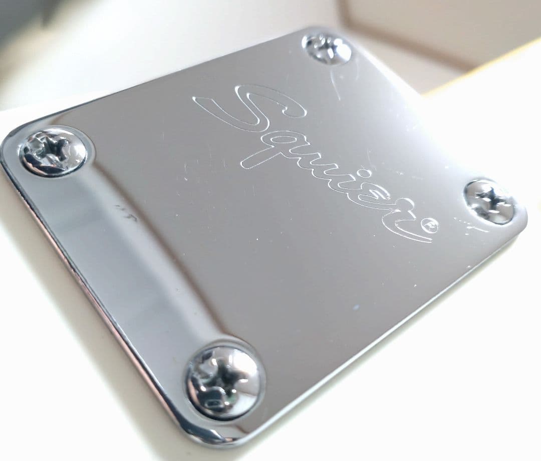 Squier Jazzmaster ホワイト　美品　おまけ付き