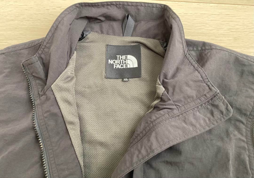 【美品】THE NORTH FACE トレッカーベスト ナイロン ブラック XL