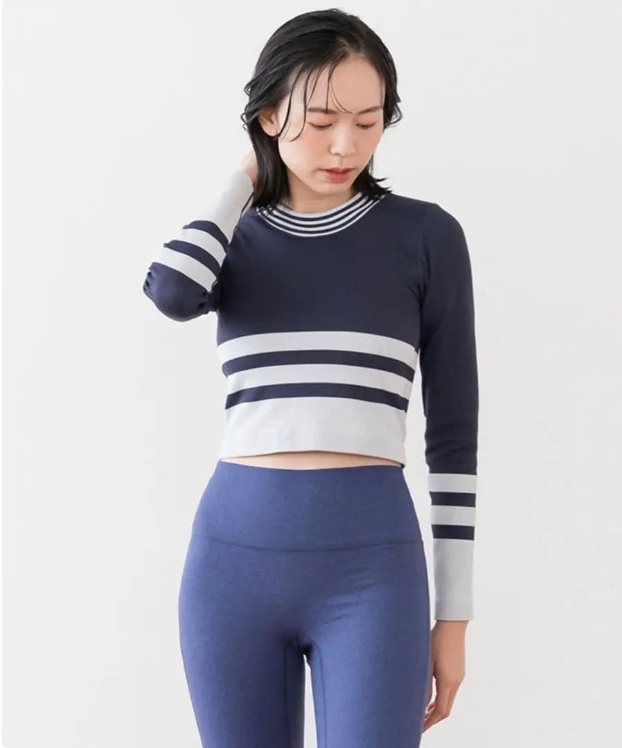 【美品】LAVA カップ付きボーダーニットロングスリーブトップス ネイビー L