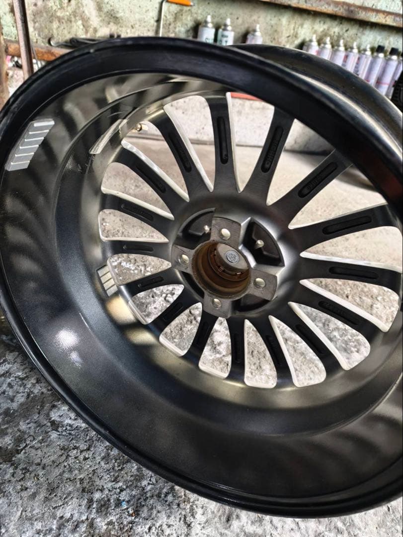 カールソン　17×6.5+40 ホイール　17インチ