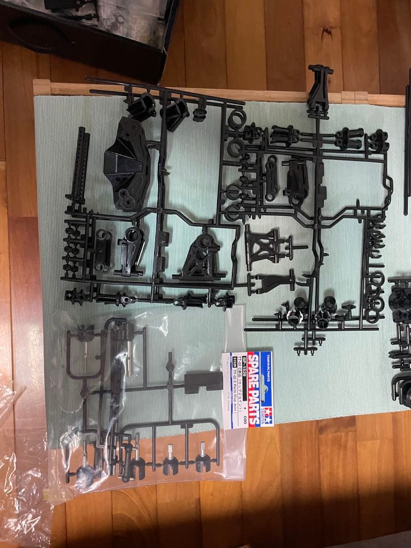 TAMIYA TT-02 シャーシ　未使用パーツ多数おまけ　tt02