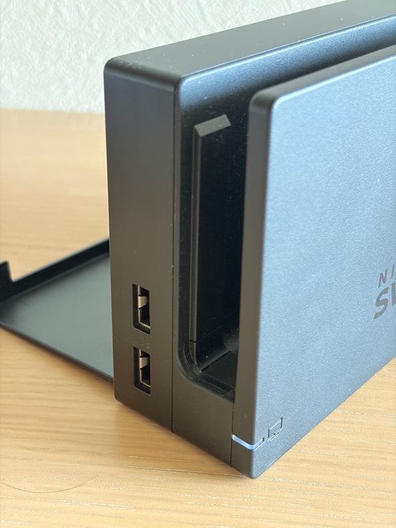 s*a様 Nintendo Switch 本体 青/赤
