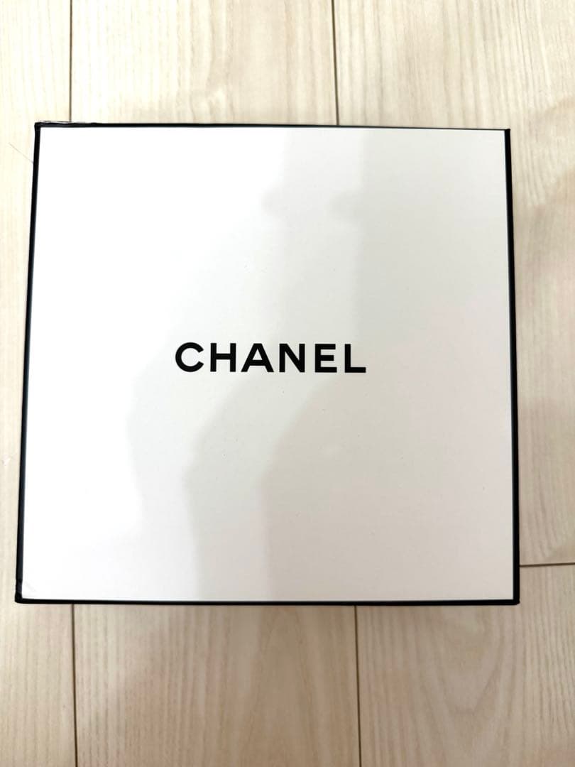 えふ！！新品未使用☆CHANEL N°5 ボディローション　シャネル