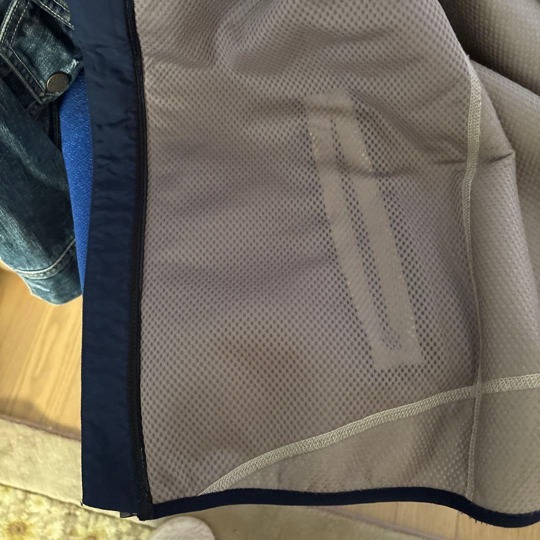 patagonia フリース ベスト ベージュ/ネイビー