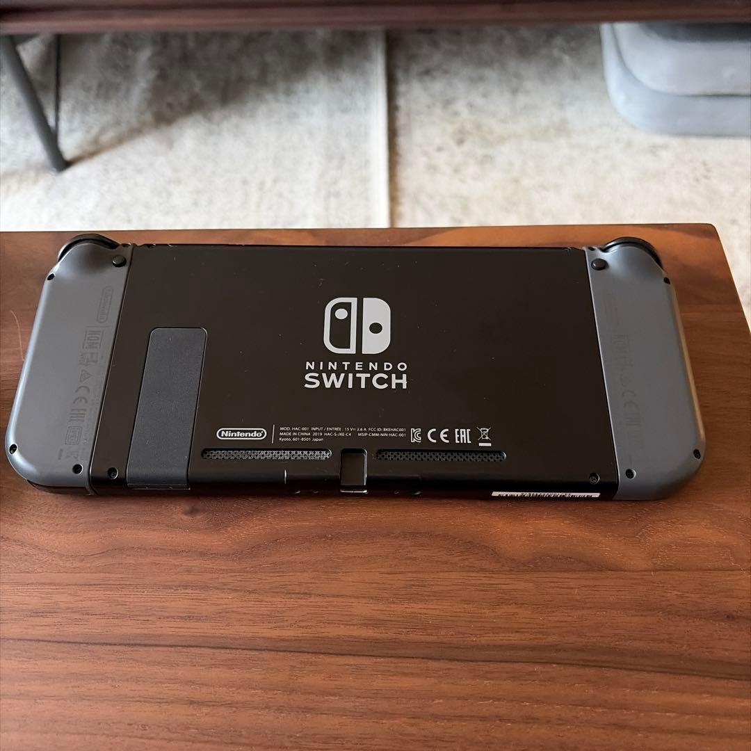 な*っ様 Nintendo Switch 本体 コントローラー2台、SDカード