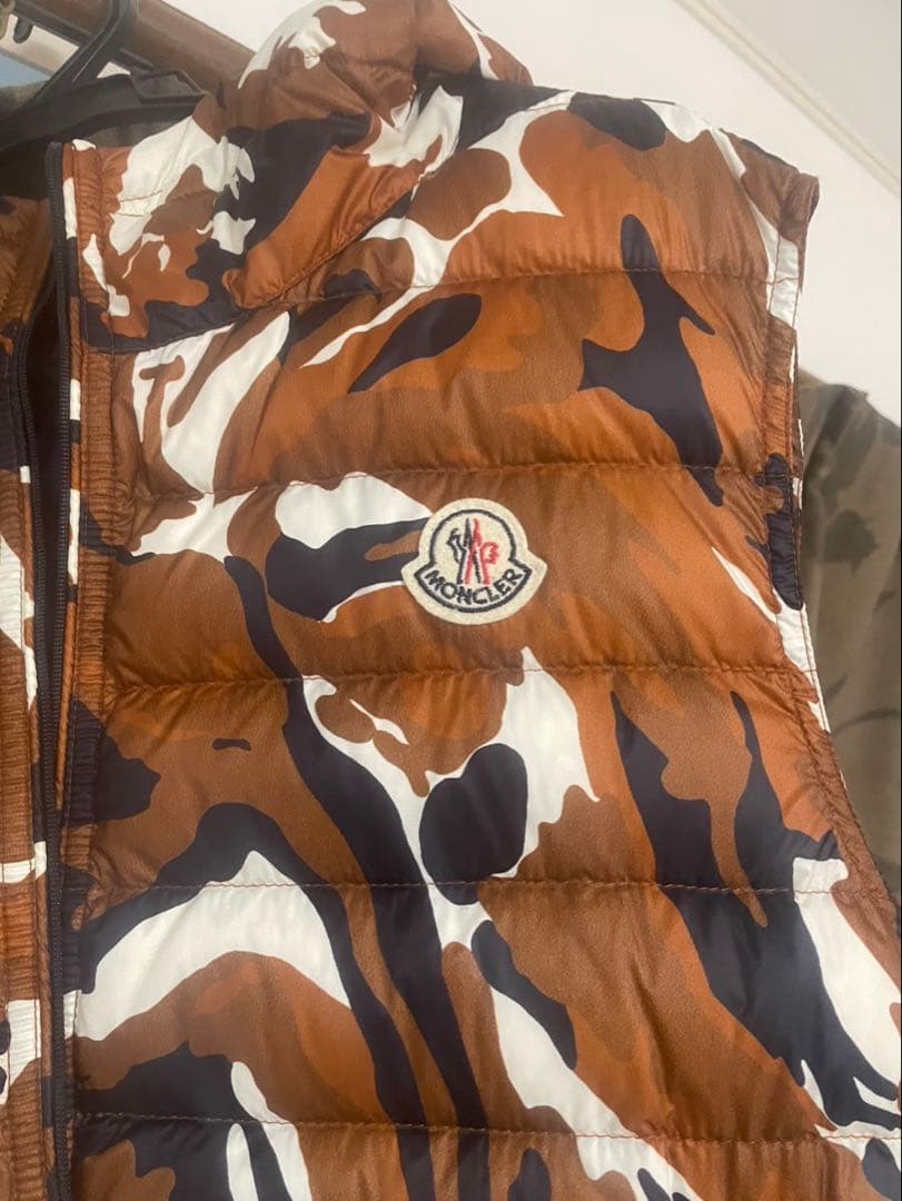 MONCLER SIZE 2　モンクレール