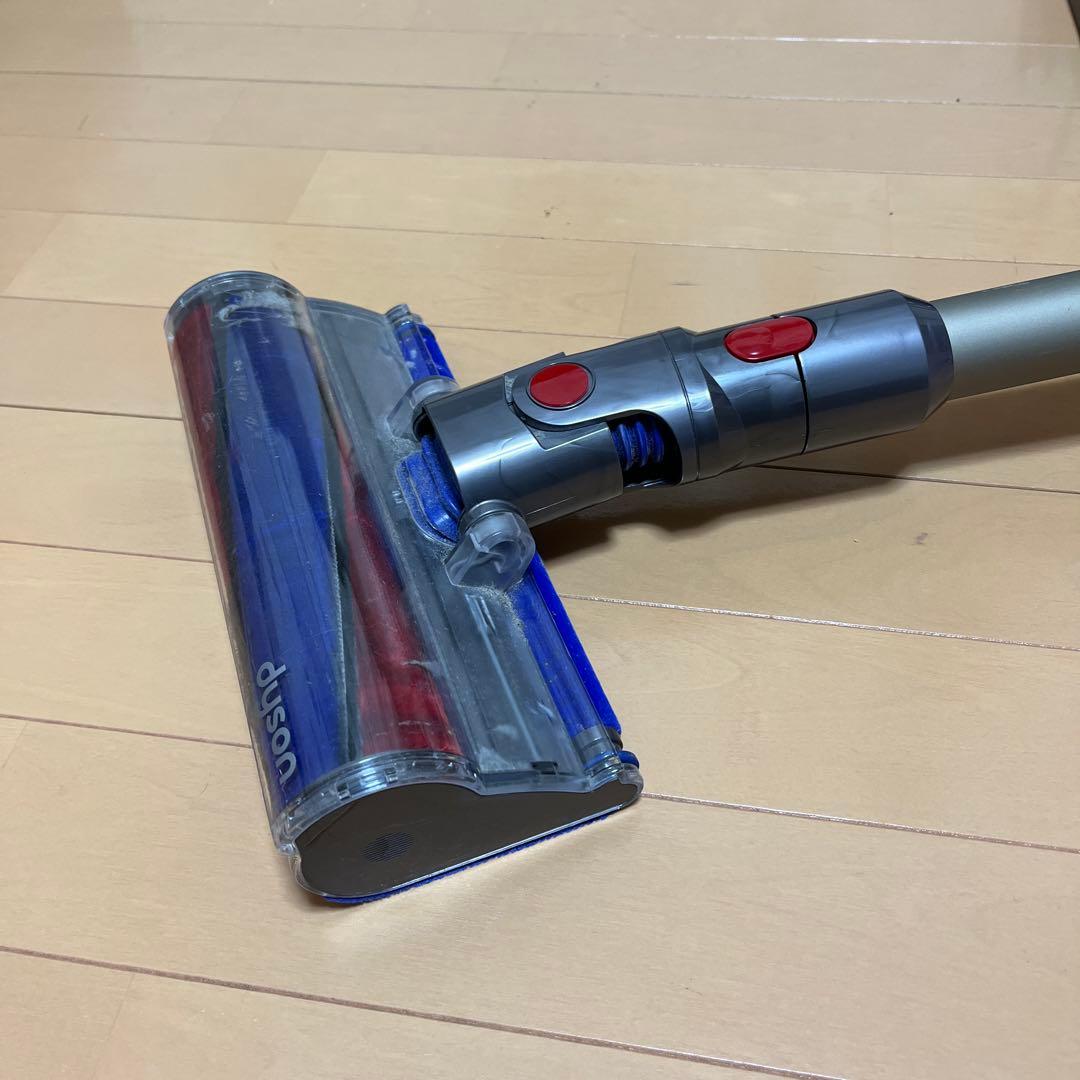 Dyson V8 absoluteフルセットジャンク(バッテリー交換要)