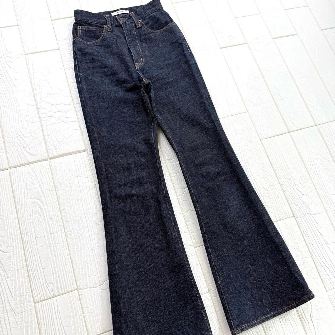 【美品】マウジー moussy MVS フレアデニムパンツ 23 濃紺