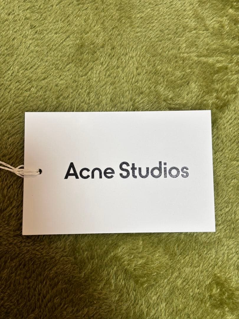 Acne Studios ベージュ ニット帽