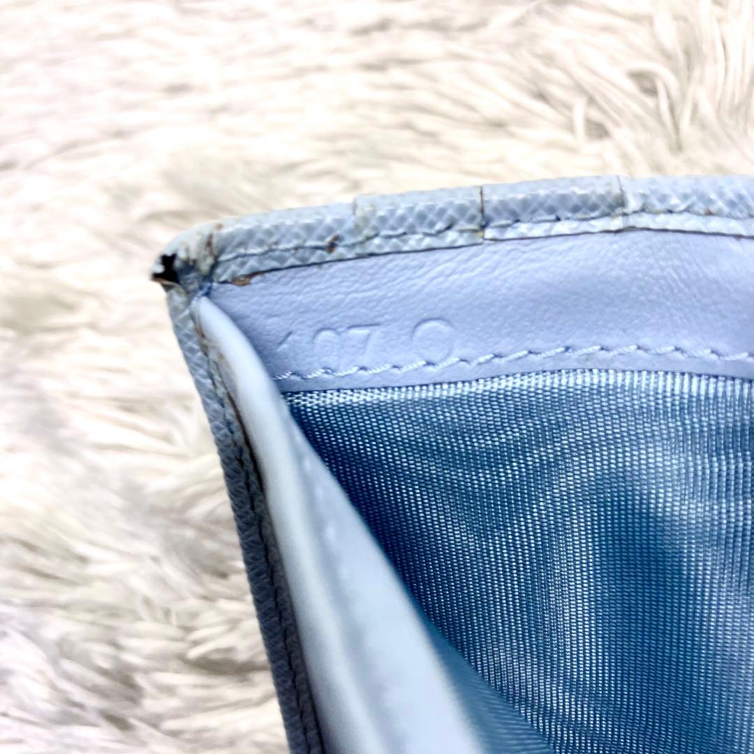 現行美品✨ PRADA RFID内蔵 二つ折り財布 サフィアーノ 三角ロゴ